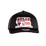 Gorro Jockey trucker mitchell and ness chicago bulls visera curva negro 2023